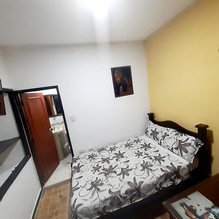 Hotel y Restaurante Colonial Popayán Habitación foto