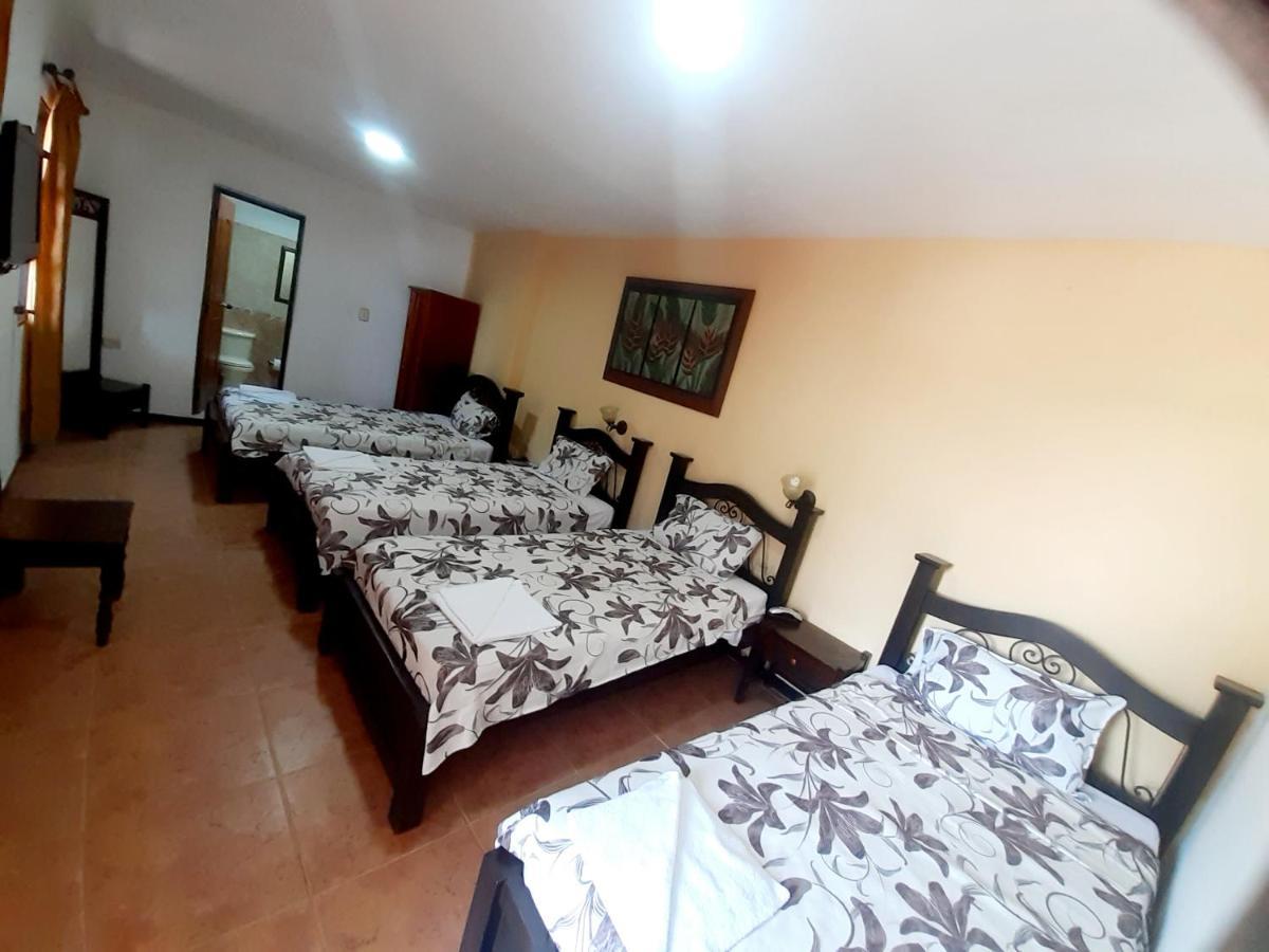 Hotel y Restaurante Colonial Popayán Habitación foto